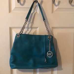 Michael Kors Leather Jet Set pebbled leather handbag.   Teal.